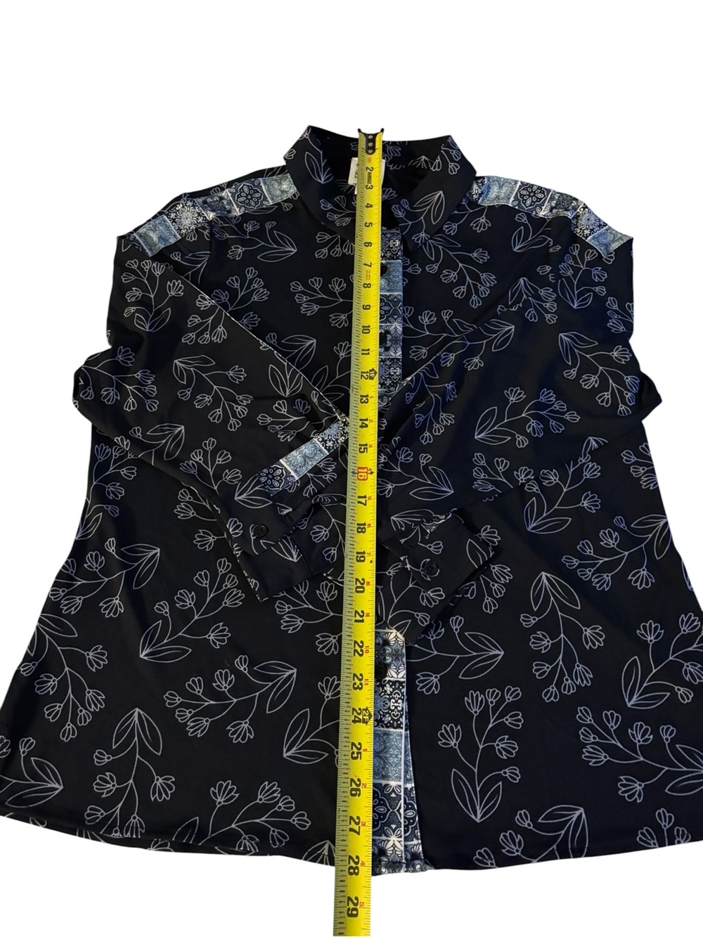 Badgley Mischka Mark & James Floral Button Front Blouse Size L - Picture 3 of 9